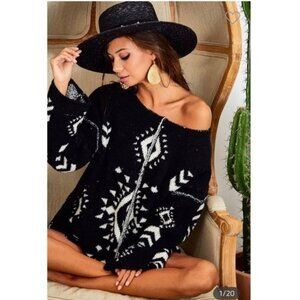 NWT Black & White Boho Tribal Off Shoulder Slouchy Cozy Knit Sweater Jumper